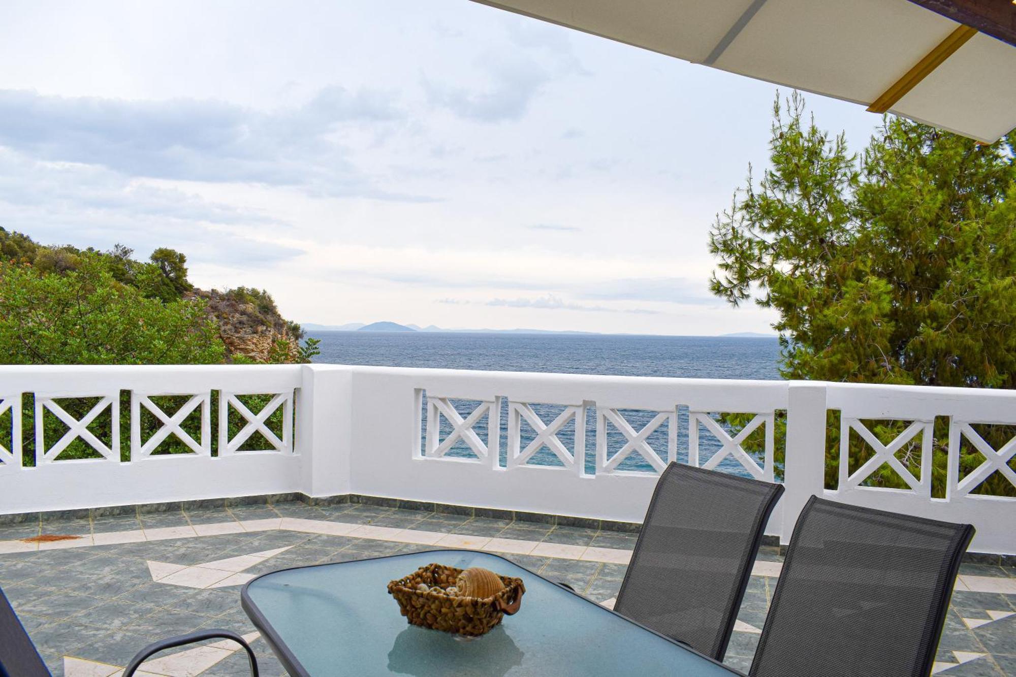 Muses Seaside Villas Parálion Ástros Екстериор снимка