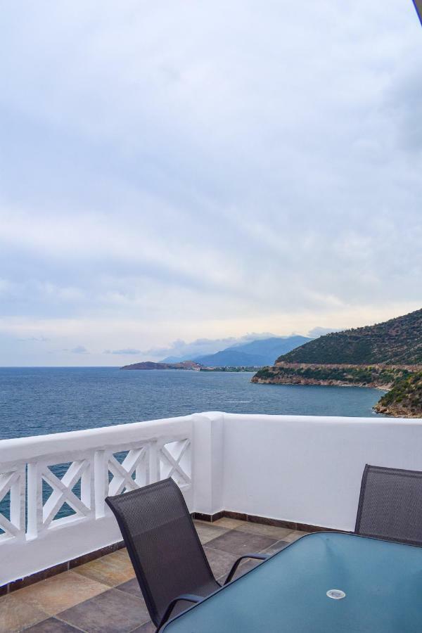 Muses Seaside Villas Parálion Ástros Екстериор снимка