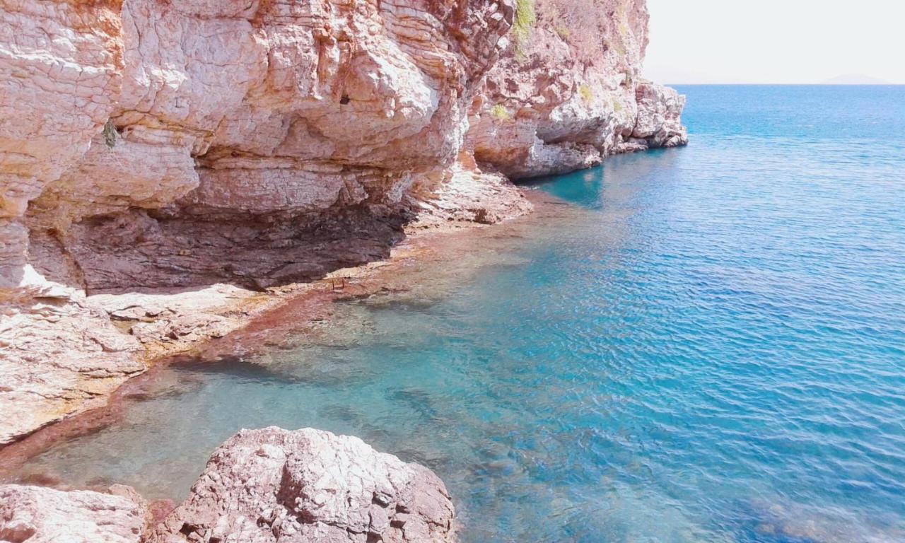 Muses Seaside Villas Parálion Ástros Екстериор снимка