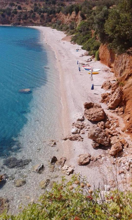 Muses Seaside Villas Parálion Ástros Екстериор снимка