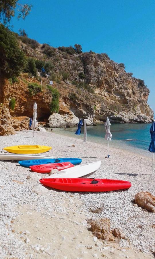 Muses Seaside Villas Parálion Ástros Екстериор снимка